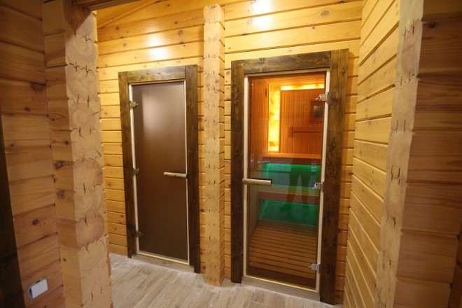 №13 пос. Белозерный, баня из бруса